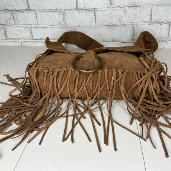 Francesco Biasia Tan Suede Fringe Shoulder Bag - Picture 7 of 10